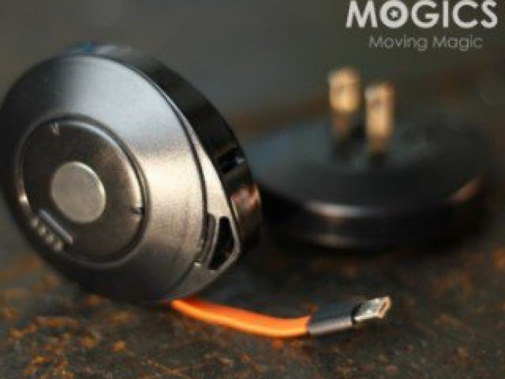 MCM完美的智慧型充電器－摩奇客 MOGICS